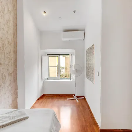 Liberty Duplex * ליסבון