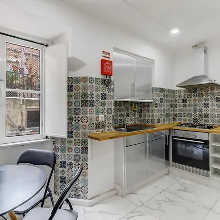 Liberty Duplex * ליסבון